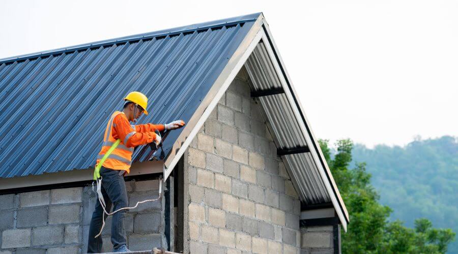 Expert Emergency Roof Repairs services in Kingsburg, CA